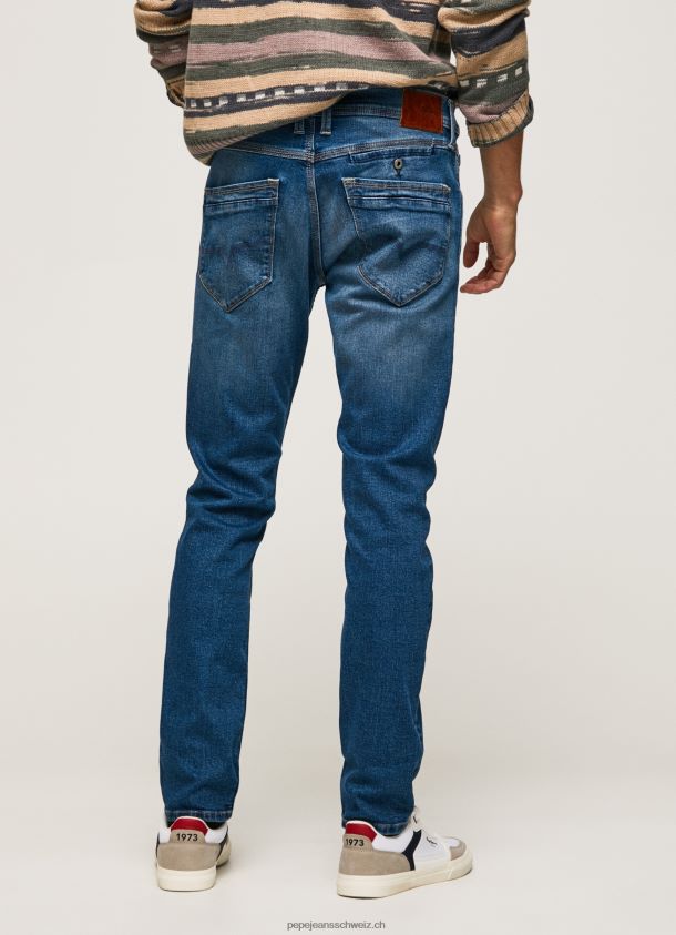 Spike-Jeans mit normaler Passform und mittelhohem Bund Männer Pepe Jeans Denim 84XH6T801