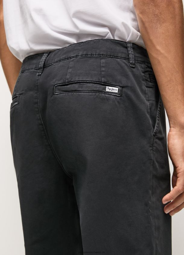 Locker geschnittene Chinohose Männer Pepe Jeans schwarz gewaschen 84XH6T1103